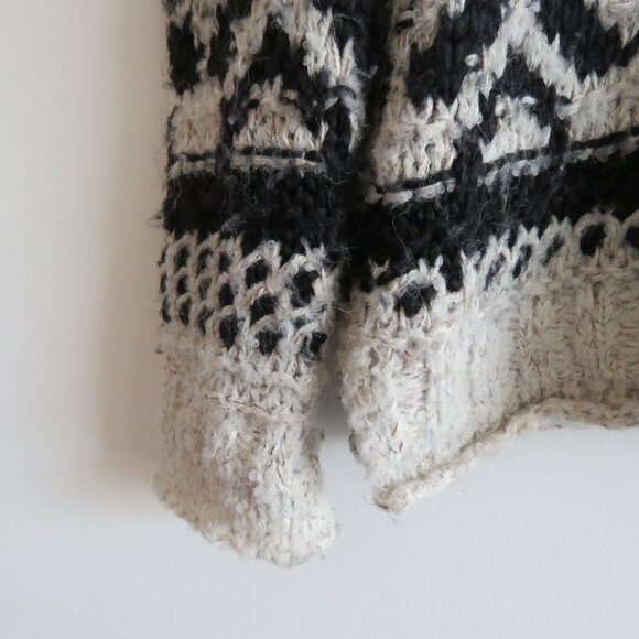 FREE PEOPLE Silver Reed Fair Isle Black White Crochet Wool Boho Sweater Sz XS - Picture 7 of 15